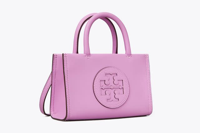 <p>Tory Burch</p>