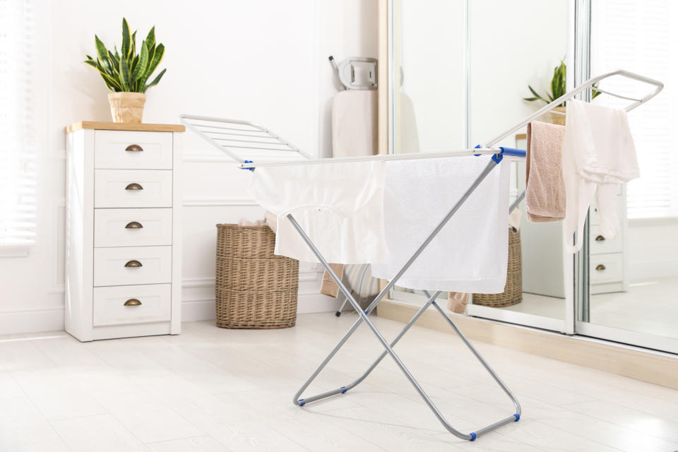 A foldable clothes-drying rack
