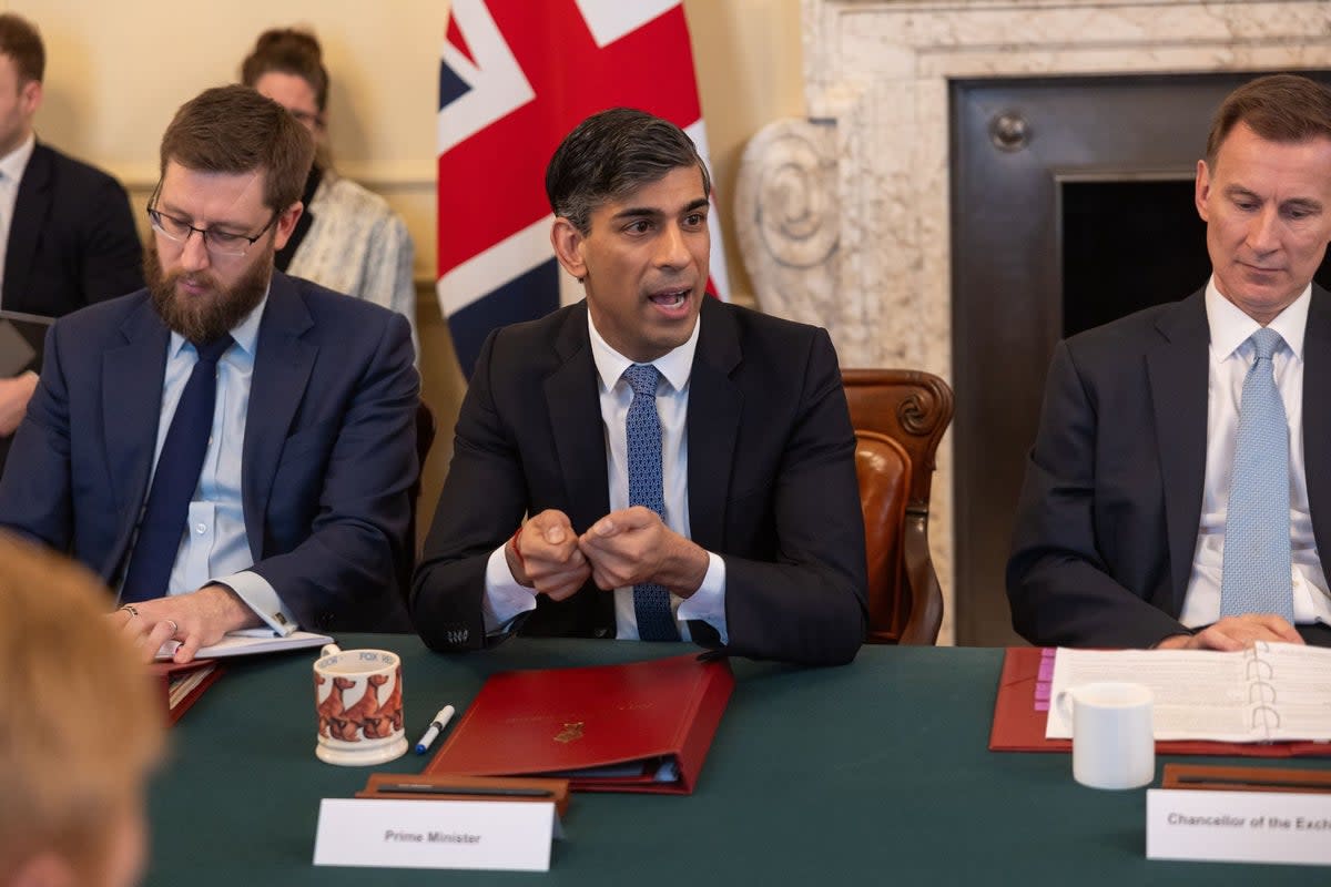 Prime Minister Rishi Sunak and Chancellor Jeremy Hunt are among the Cabinet ministers to have received the lowest ratings in the survey (Simon Walker / No 10 Downing Street)