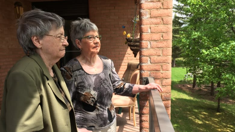 Last surviving Dionne quintuplets hope to preserve childhood home