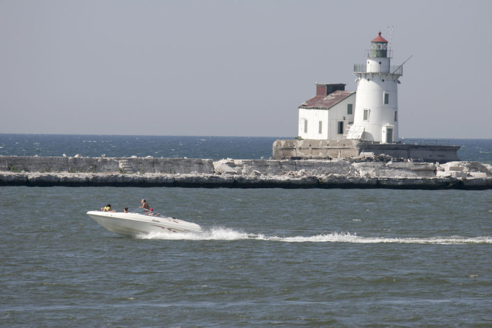 Dieser Leuchtturm ist ausschließlich über den Seeweg erreichbar. - Copyright: Jeff Greenberg / Kontributor / Getty Images