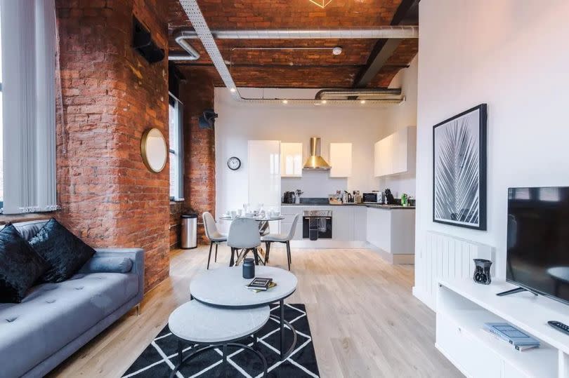 A two-bed flat for sale in Meadow Mill -Credit:Zoopla / Orlando Reid