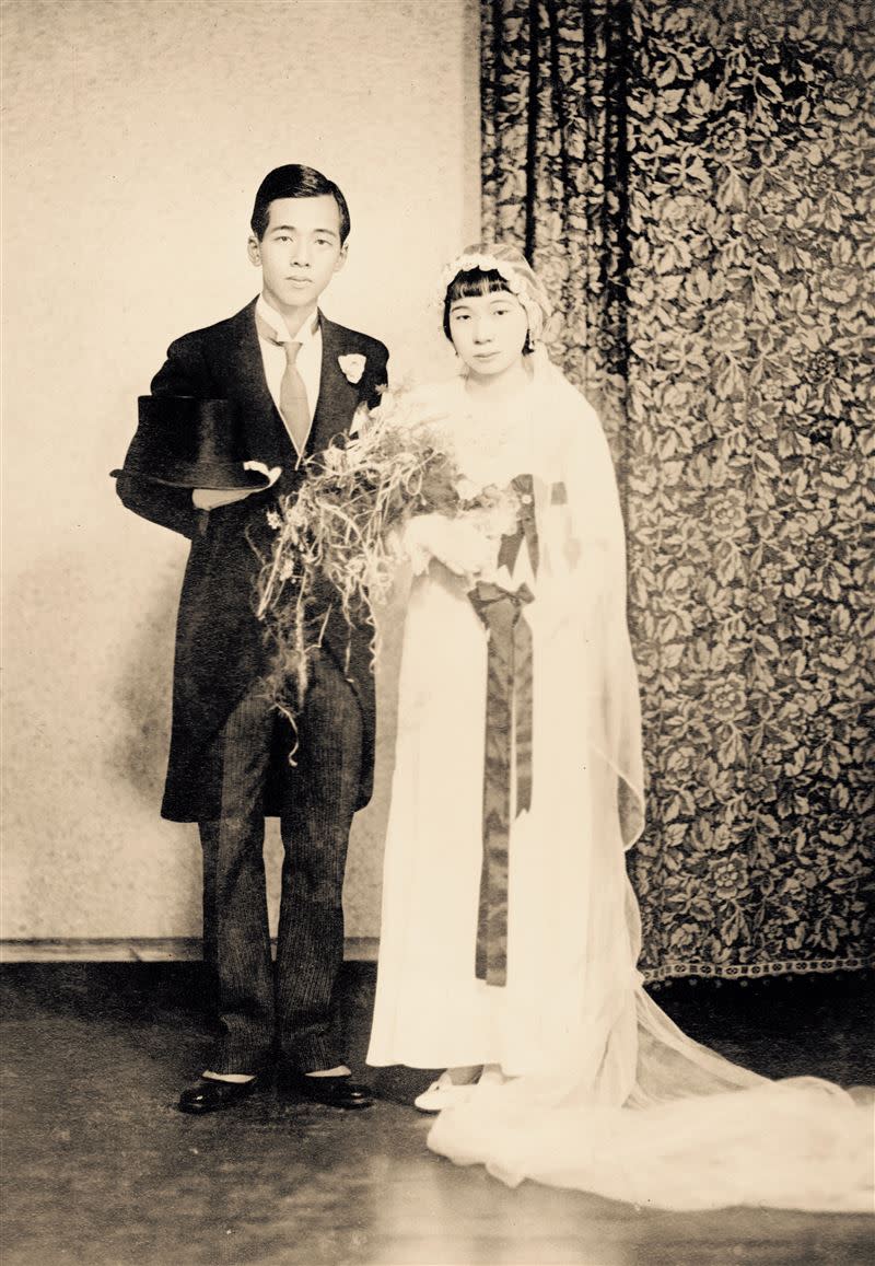  ▲1935年，郭雪湖與林阿琴結婚照。（圖／郭雪湖基金會提供）