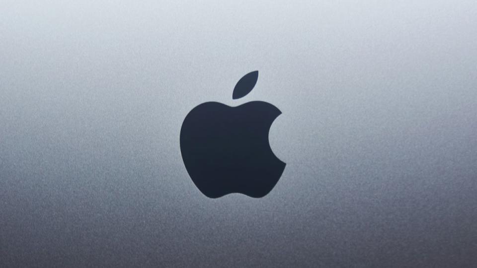 Apple Team Reportedly Visits Fire-Hit Vendor Facility In Tamil Nadu, Offers 'Counsel And Advice' To Tata