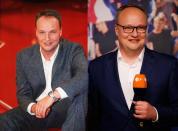 <p>Oliver Welke moderiert seit 2009 die „heute-show“, die auch heute noch über die Bildschirme flimmert. 2017 wurde er mit der „Goldenen Kamera“ für die Kategorie „Beste Satire“ ausgezeichnet. Welke ist außerdem seit Jahren als Fußballmoderator bekannt. 2016 moderierte er zusammen mit Oliver Kahn die Fußball-Europameisterschaft in Frankreich. (Bilder: Action Press/ Getty Images) </p>