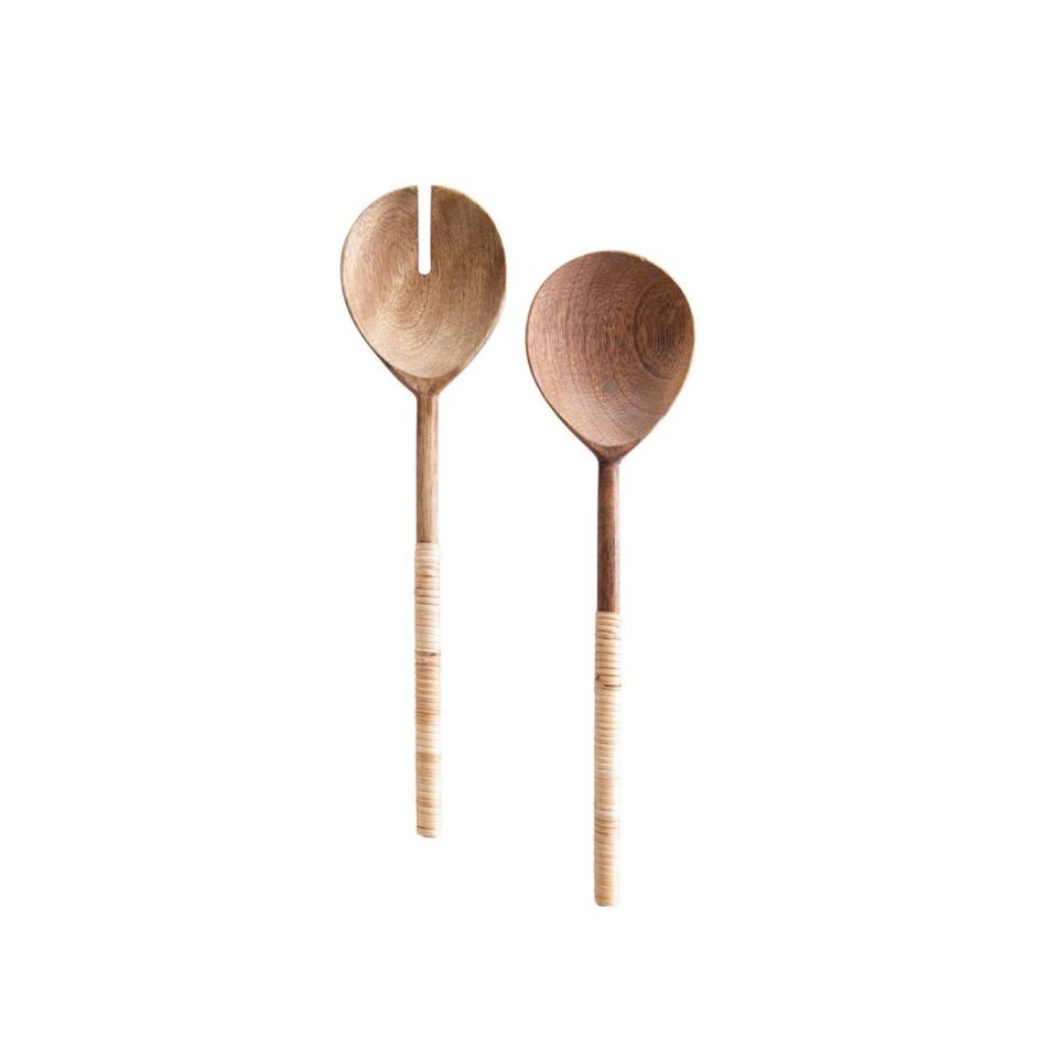 4) Bamboo and Wood Salad Servers