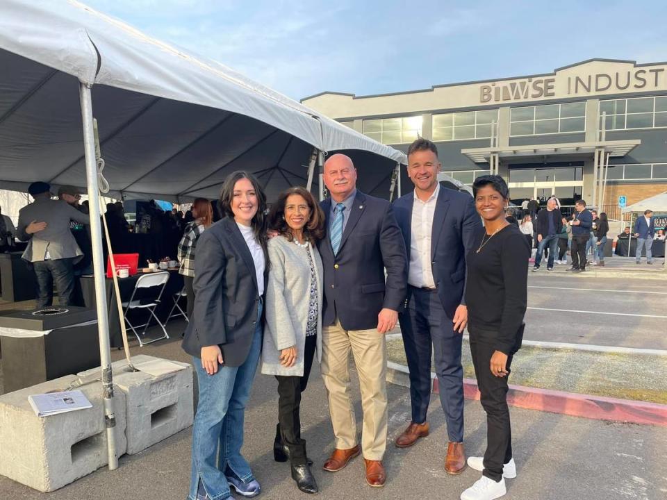 From left to right: Former Bitwise VP of Operations Channelle Charest, SBA Regional Administrator Elmy Bermejo, Fresno Mayor Jerry Dyer, Bitwise co-CEO Jake Soberal, Bitwise Fresno Vice President Thilani Grubel and others at February 2023 launch of digital empowerment program.