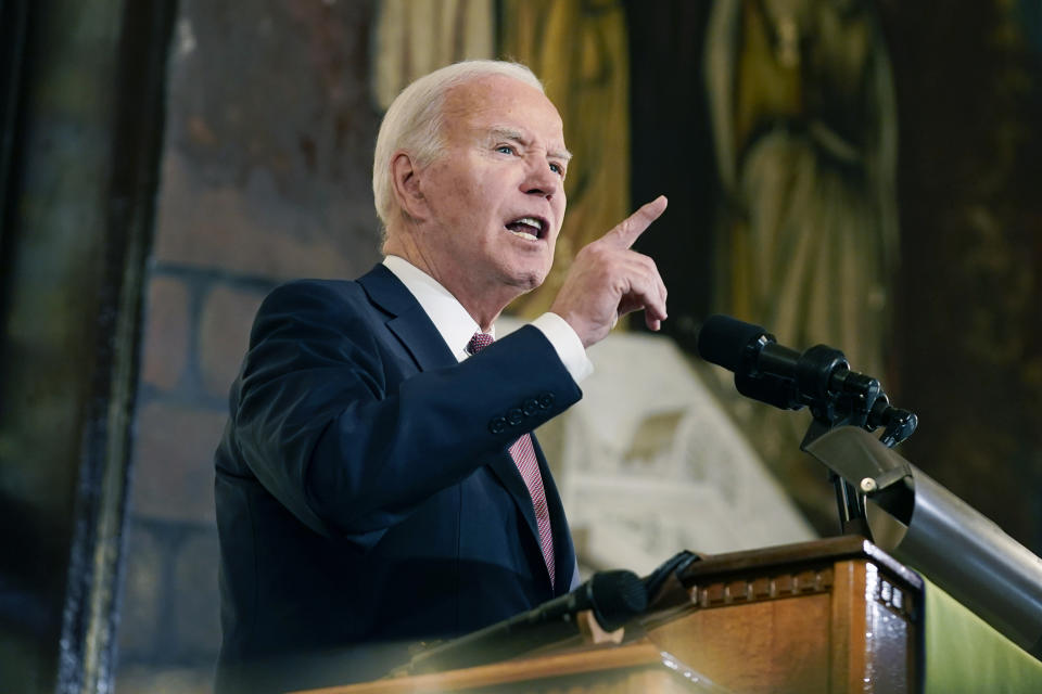 美國總統拜登月薪相當於25萬港元。 (AP Photo/Stephanie Scarbrough)