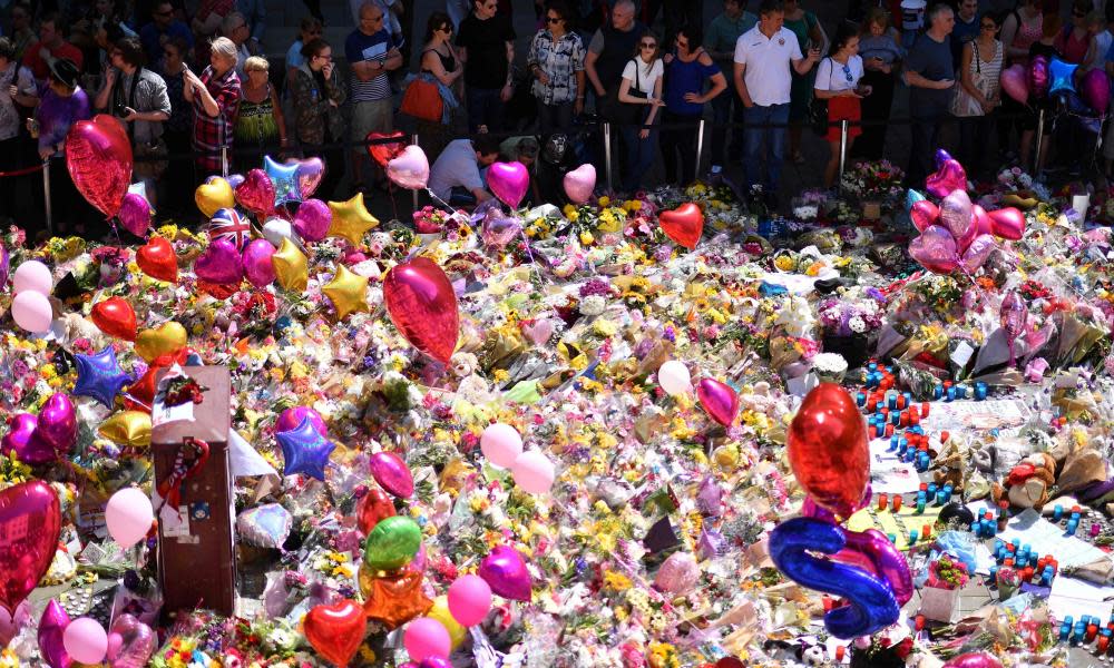 A carpet of messages of support and floral tributes to the victims of the Manchester attack0 in St Ann’s Square.