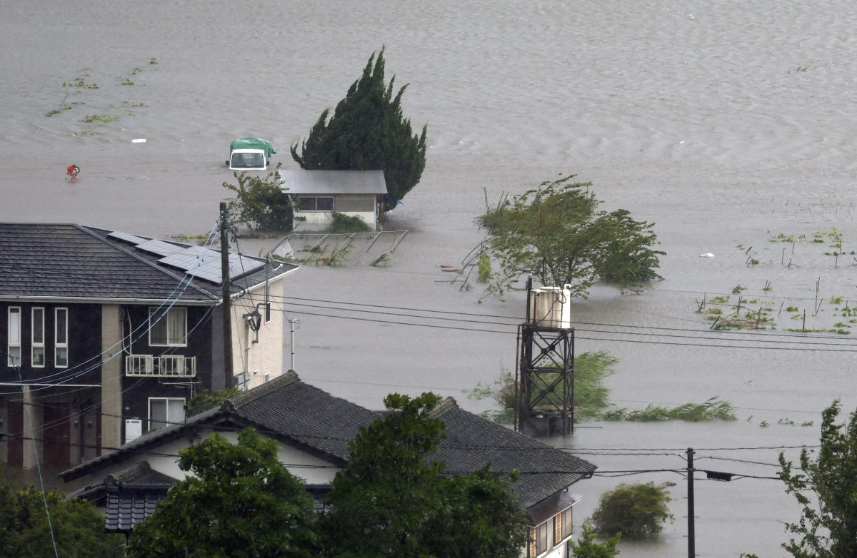 Typhoon Shanshan leaves at least 3 dead in Japan as storm brings ‘unprecedented’ winds, storm surge and rainfall