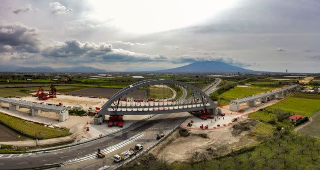 Linea Av/Ac Napoli-Bari (Photo: we build value)