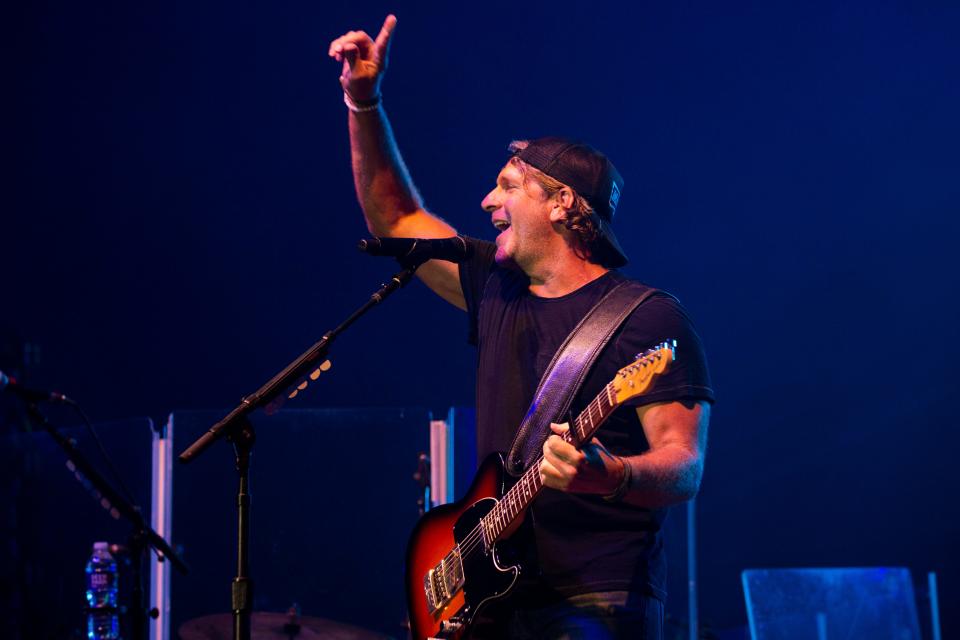 Billy Currington performs for a large crowd on the Wendel Concert Stage as the Grand Finale of performance of the Lancaster Festival in Lancaster, Ohio on July 30, 2022.