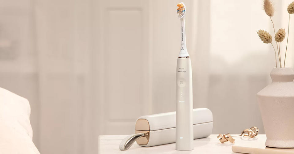 Electric toothbrush - PHILIPS Sonicare 9900 Prestige SenseIQ HX9992