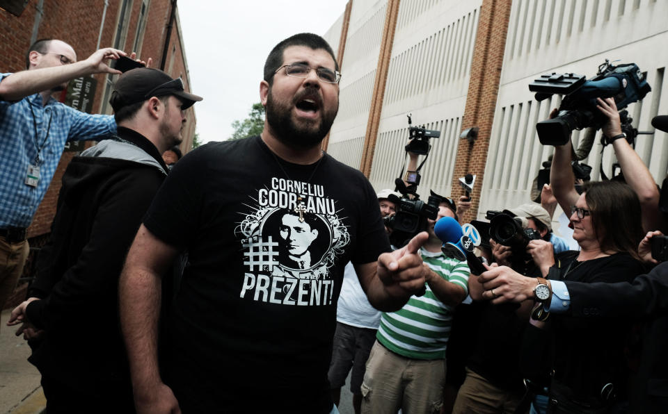 White nationalist leader Matthew Heimbach yells at the media outside the Charlottesville General Courthouse on Aug. 14. (Photo: Justin Ide / Reuters)