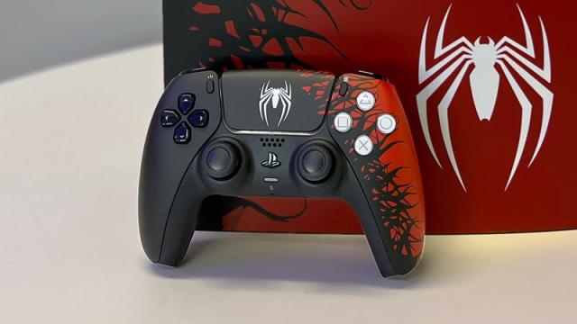 PlayStation reveals Marvel's Spider-Man 2 Limited Edition PS5 bundle -  Video Games on Sports Illustrated