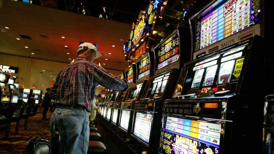 new casino in atlantic city hopes to draw younger crowd