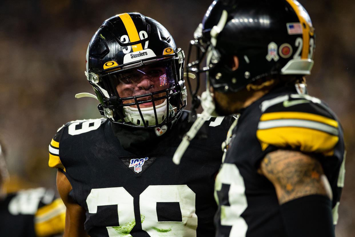 Pittsburgh Steelers free safety Minkah Fitzpatrick (39) talks to Pittsburgh Steelers cornerback Joe Haden (23) 