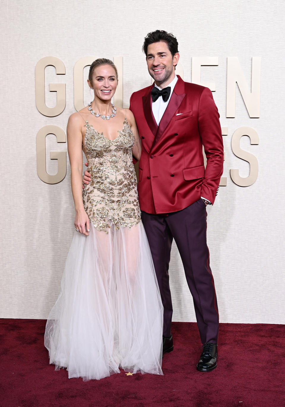 Emily Blunt and John Krasinski were all smiles on the Golden Globes red carpet. 