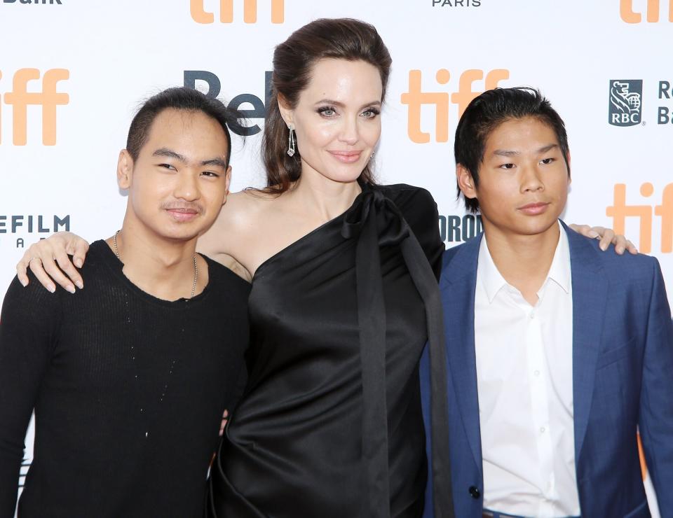 Angelina Jolie and Family - Embed