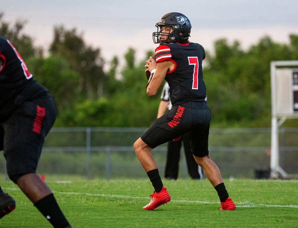 Chase Enguita, the quarterback for the South Fort Myers High School football team (#7) throws against Riverdale on Friday, Sept. 1, 2023. South Fort Myers won. (Andrew West/The News-Press a part of the USA Today Network)