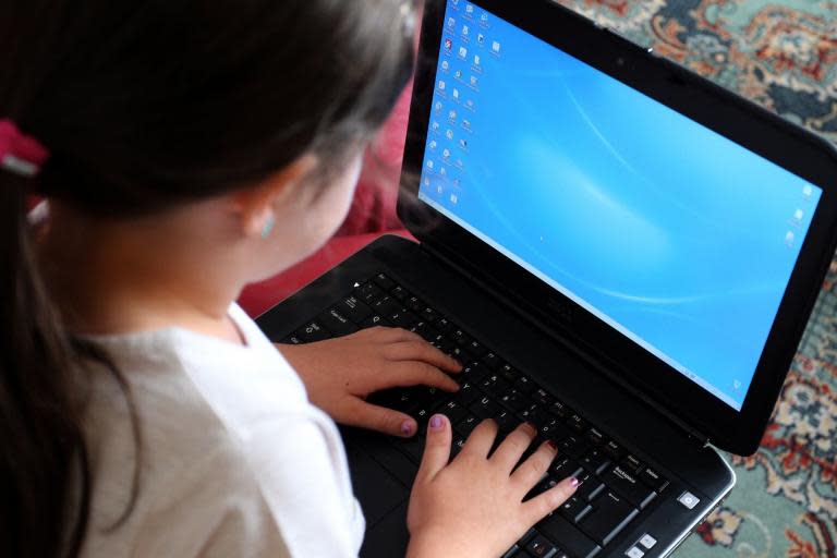 Teaching digital skills could unlock "virtually stagnant" inequality in the UK