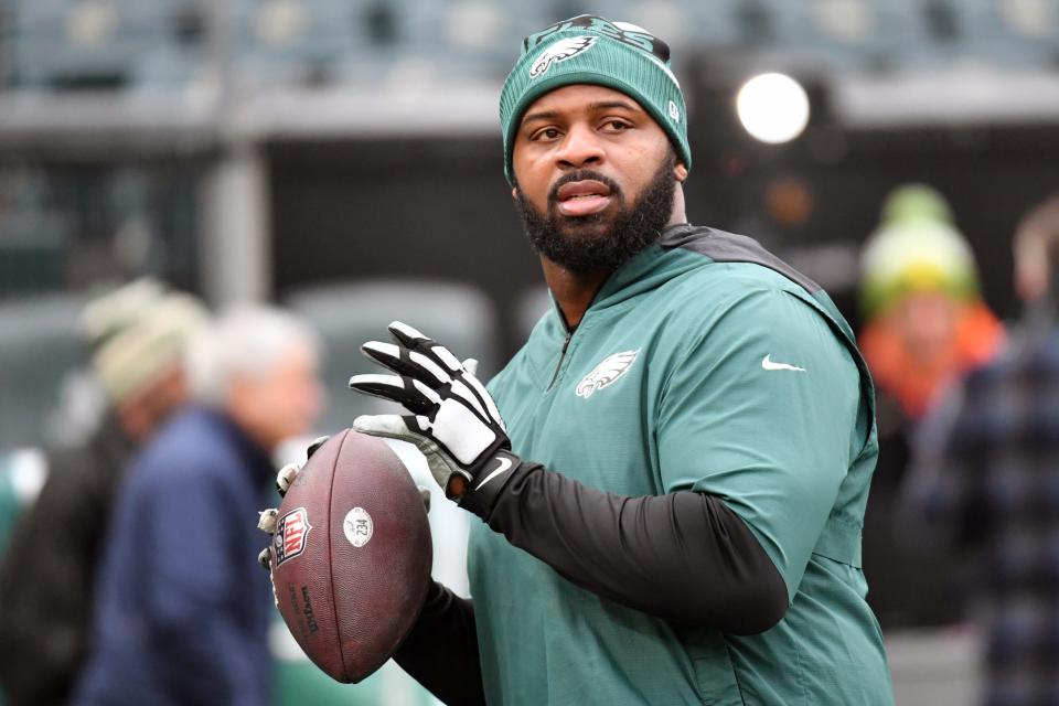 Dec 31, 2023; Philadelphia, Pennsylvania, USA; Philadelphia Eagles defensive tackle Fletcher Cox (91) against the Arizona Cardinals at Lincoln Financial Field. Mandatory Credit: Eric Hartline-USA TODAY Sports