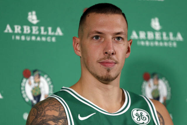 Boston Celtics deal Dennis Schroder, Enes Freedom to Houston