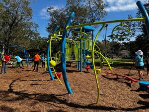 Make An Impact Foundation, the non-profit dedicated to promoting the education and well-being of underserved children nationwide, today announced the opening of a new playground at Walsh Park in Mobile, Alabama. The new playground features play equipment from Miracle Recreation, a pioneer in manufacturing thrilling playgrounds for nearly a century.