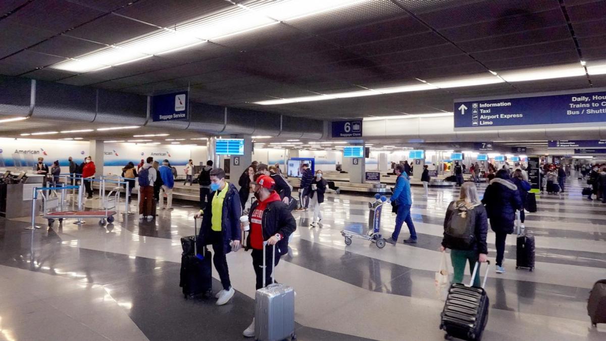 Woman dies after getting caught in baggage carousel at Chicago O'Hare