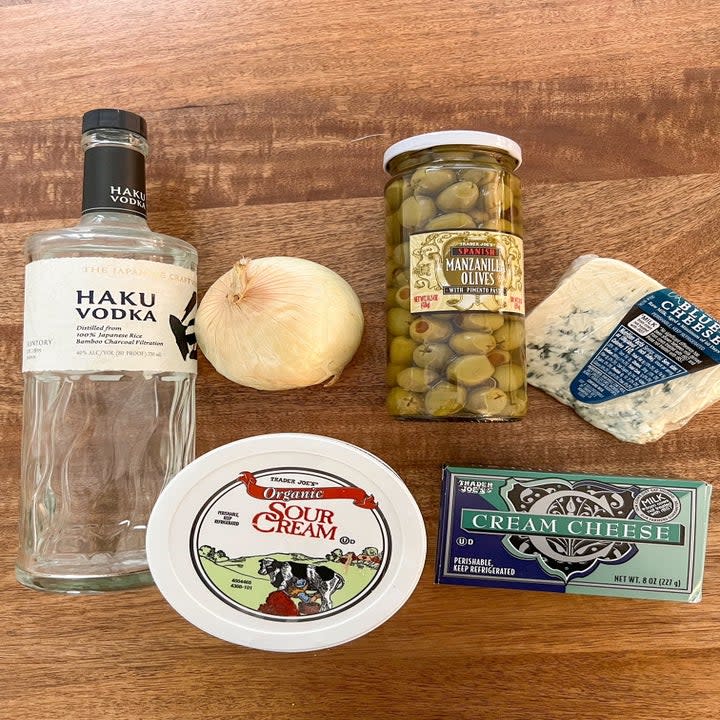 Ingredients for dirty martini dip