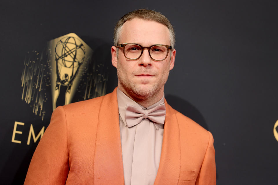 Seth Rogen looked 'unrecognizable' at the 2021 Emmy Awards. 