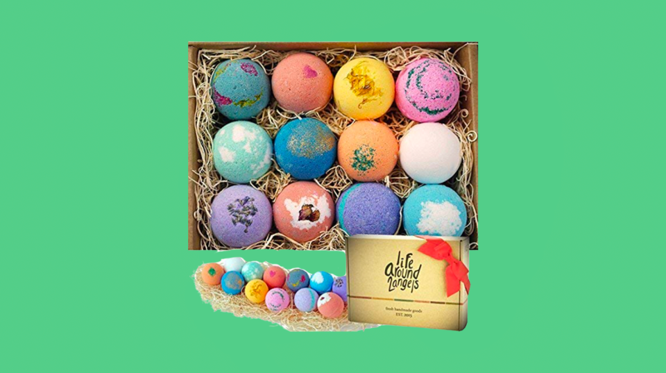 30 best gifts for women: Bath bombs