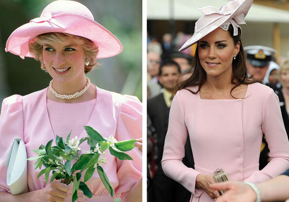 <p>Diana war Fan der Designerin Catherine Walker. Sie trug deren rosafarbenes Ensemble bei einem Besuch auf Sizilien. Auch Kate mag die Designerin. 2012 trug sie diese fast identische Aufmachung bei einer Gartenparty im Buckingham Palace. (Bilder: Getty) </p>