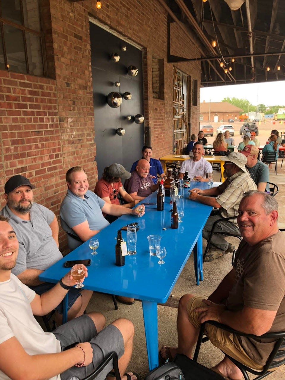 The Big Sioux Brewing Society hosts a meeting in Sioux Falls.