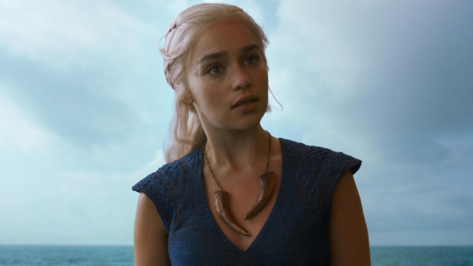 Die Drachenmutter wäre wohl nicht begeistert: Ein dubioser Geschäftsmann hat sich unter anderem an dem Namen von Daenerys "Khaleesi" Targaryen bedient, um den Staat abzuzocken. (Bild: ddp images)