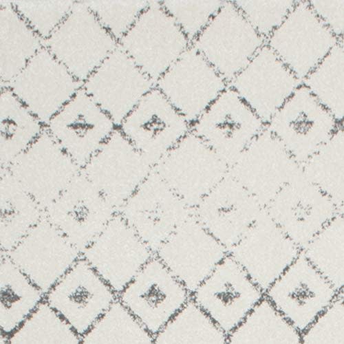 6) Moroccan Blythe Area Rug