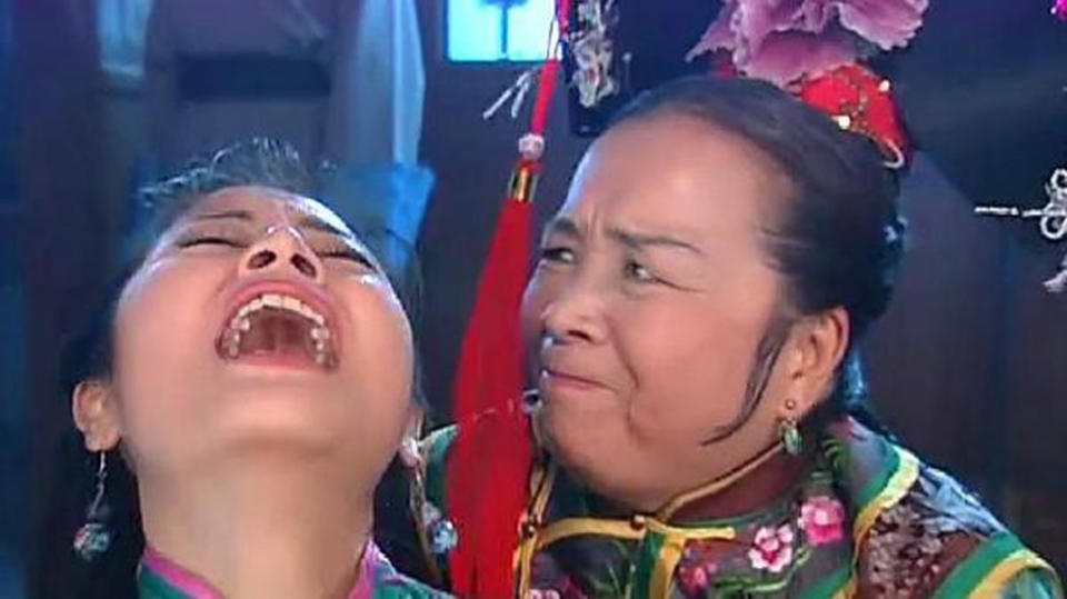資深演員李明啟在《還珠格格》中飾演「容嬤嬤」，讓無數觀眾恨得牙癢癢。（圖／微博）