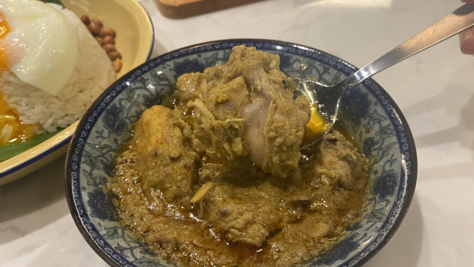 Kopibing - Chicken rendang