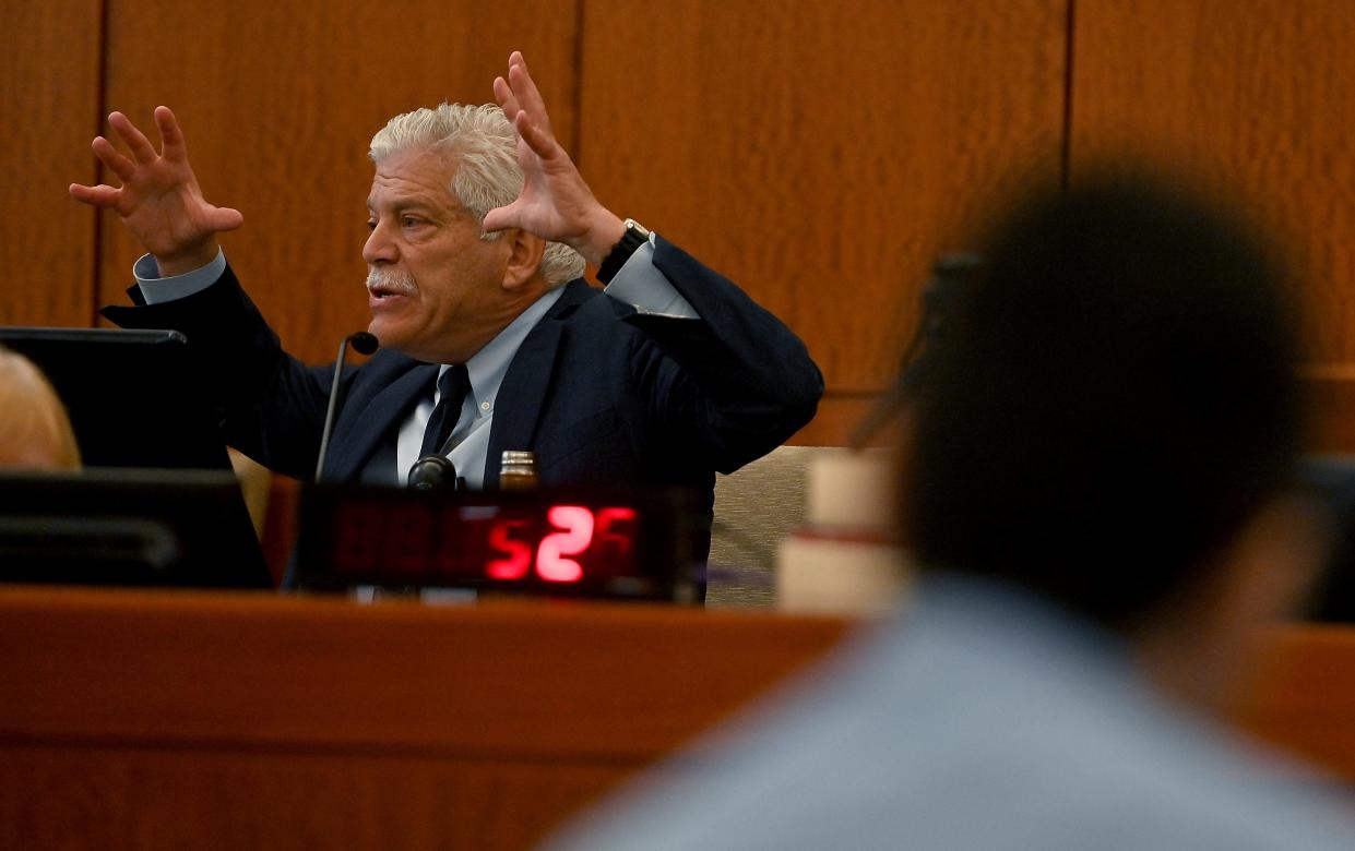 WORCESTER - Psychiatrist Dr. Paul Ziezel provides testimony for the defense during the murder trial of Carlos Asencio.