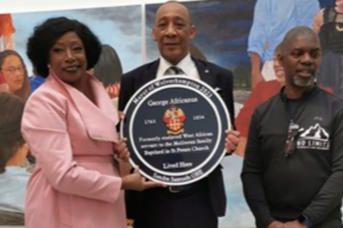 The then-mayor Sandra Samuels with the George Africanus plaque she unveiled in May (Supplied)