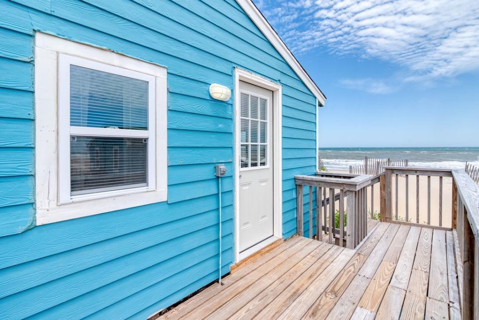 Sea Breeze Beach Cottage