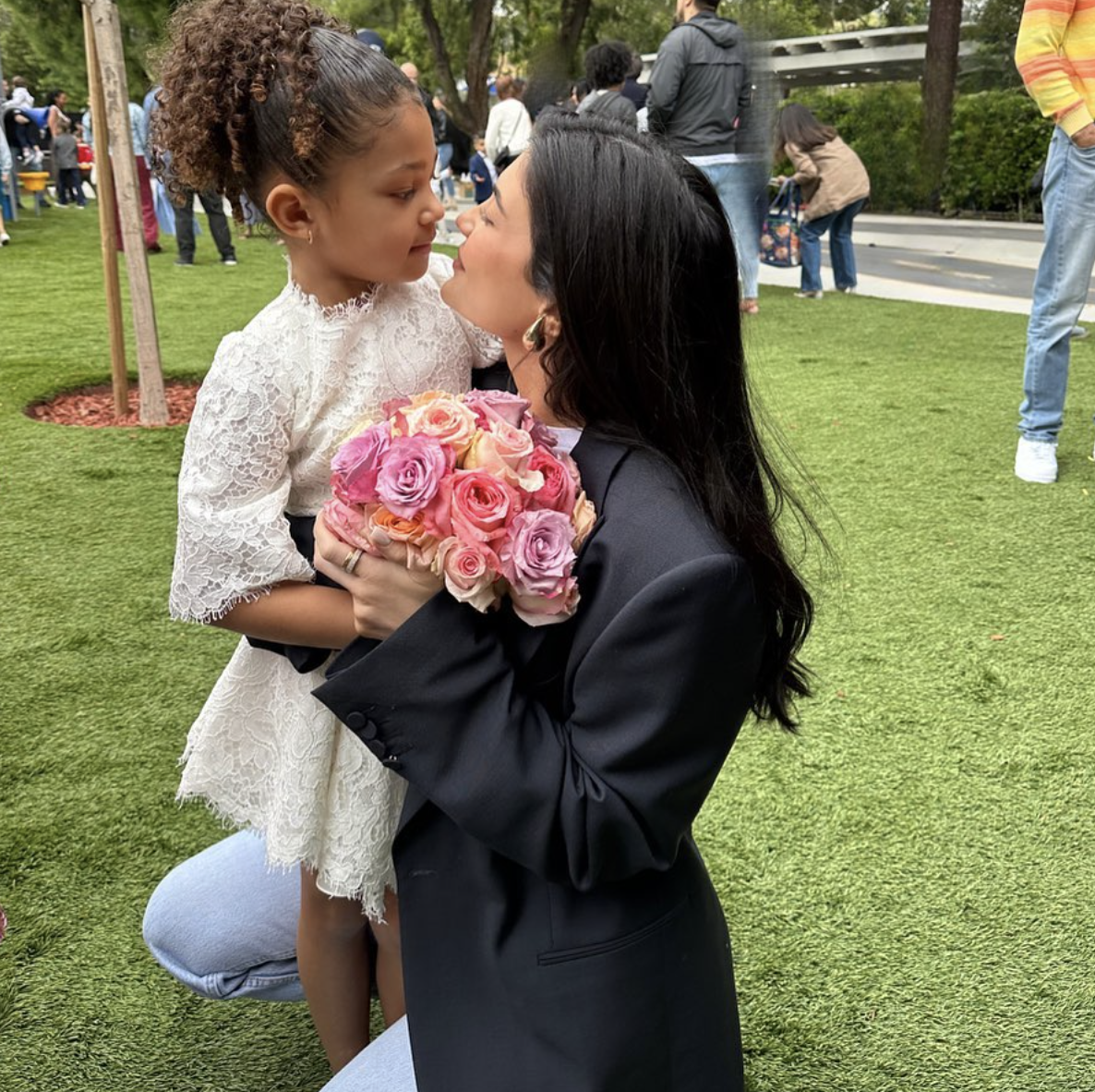 Kylie Jenner huge daughter Stormi at her pre-K graduation. (Photo: Instagram)