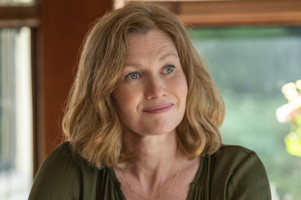 Mireille Enos on 'Straight Man'