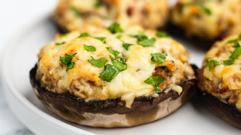 Cheesy Stuffed Mushroom