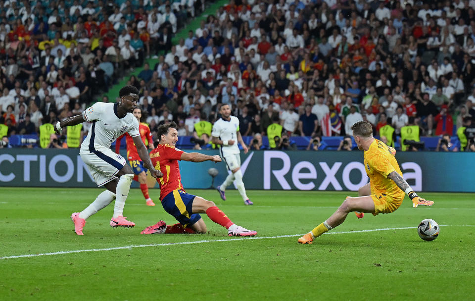 Mikel Oyarzabal在門前的這記射門讓英格蘭無力再回天。 (Photo by Dan Mullan/Getty Images)