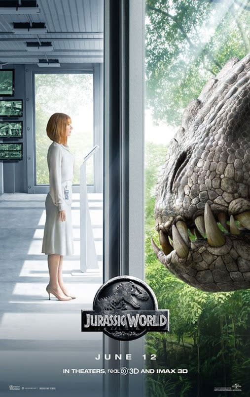 <p>Let’s get some perspective on this, guys. No, literally, let’s get some perspective. That floor Bryce Dallas Howard is standing on is all wrong, if you look at how the Indominus Rex is looking in through the window.</p>