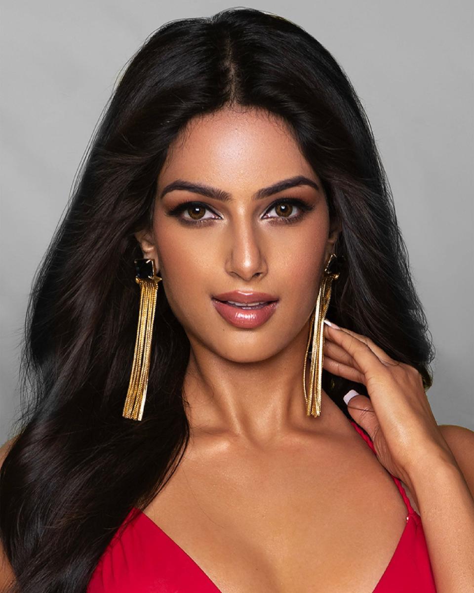 India: Harnaaz Sandhu