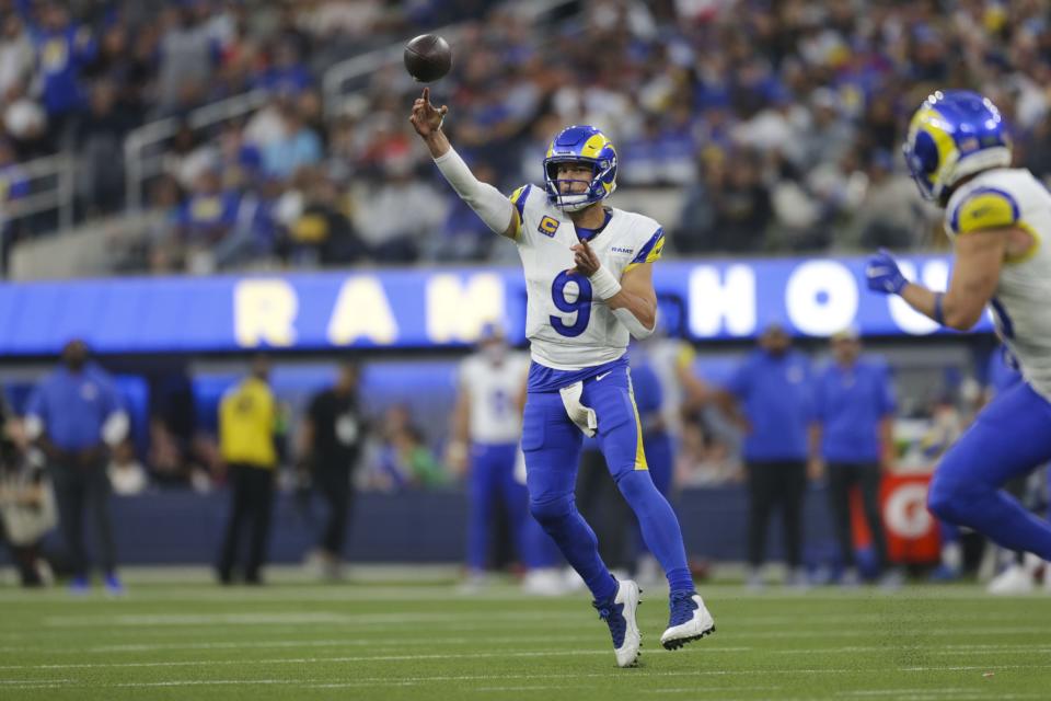 Dec 3, 2023; Inglewood, California, USA; Los Angeles Rams quarterback Mathew Stafford (9) passes the ball to Los Angeles Rams wide receiver <a class="link " href="https://sports.yahoo.com/nfl/players/30182" data-i13n="sec:content-canvas;subsec:anchor_text;elm:context_link" data-ylk="slk:Cooper Kupp;sec:content-canvas;subsec:anchor_text;elm:context_link;itc:0">Cooper Kupp</a> (10) during the second half in a game against the Cleveland Browns at SoFi Stadium. Mandatory Credit: Yannick Peterhans-USA TODAY Sports