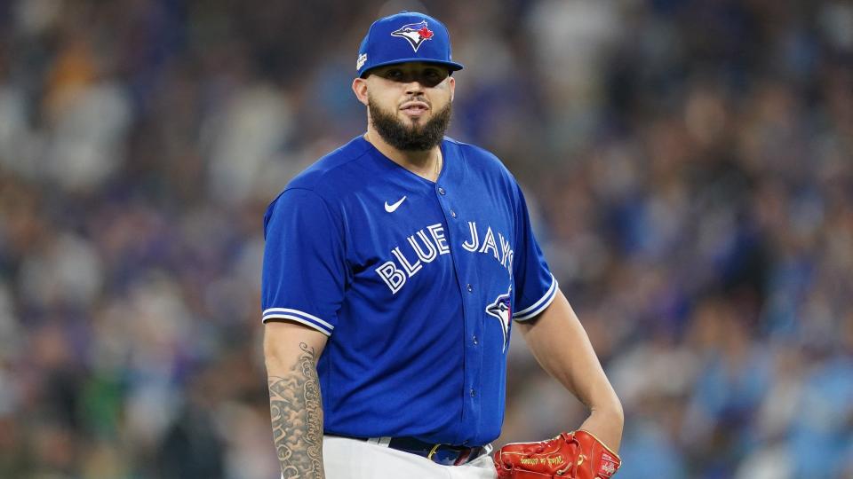 Toronto Blue Jays ace Alek Manoah clapped back at MLB analyst Anthony Recker after he implied the pitcher should lose weight. (Reuters)