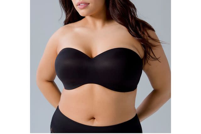 Our Editors Were Shocked That This Wireless Strapless Bra Stays